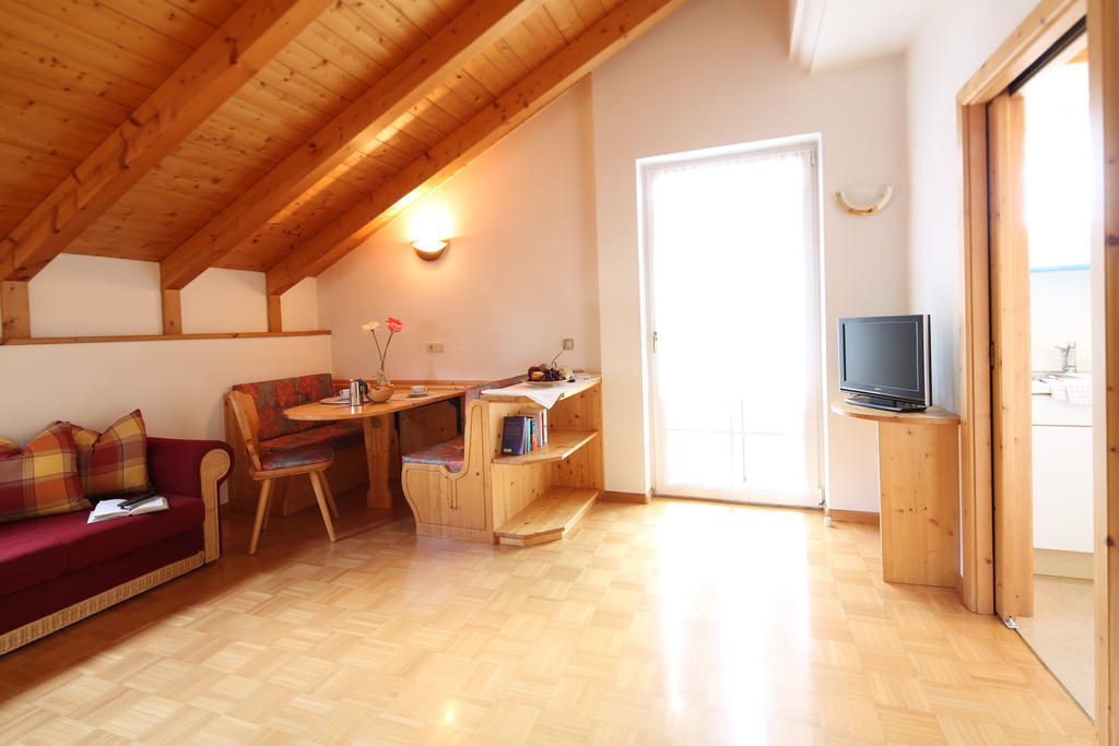 Residence Rose Сан-Кандидо Номер фото